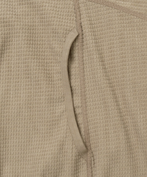PHYPS MOTORCYCLE(フィップスモーターサイクル)の「H-Tech Grid Fleece Hoodie Zip-Up Beige(パーカー・レディース・その他・SMALL/MEDIUM/LARGE/X-LARGE)」の5枚目の写真