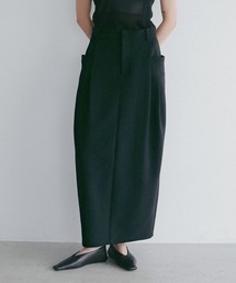 I LINE POCKET SKIRT