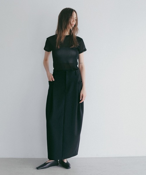 MANOF(マノフ)の「I LINE POCKET SKIRT(スカート・レディース・ホワイト/ブラック・S/M)」の12枚目の写真