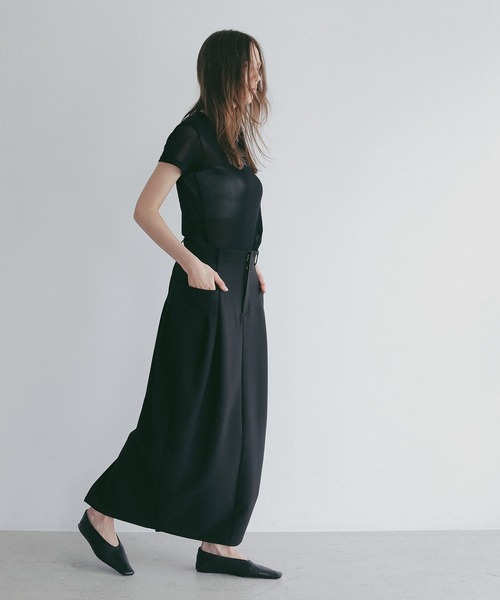 MANOF(マノフ)の「I LINE POCKET SKIRT(スカート・レディース・ホワイト/ブラック・S/M)」の13枚目の写真
