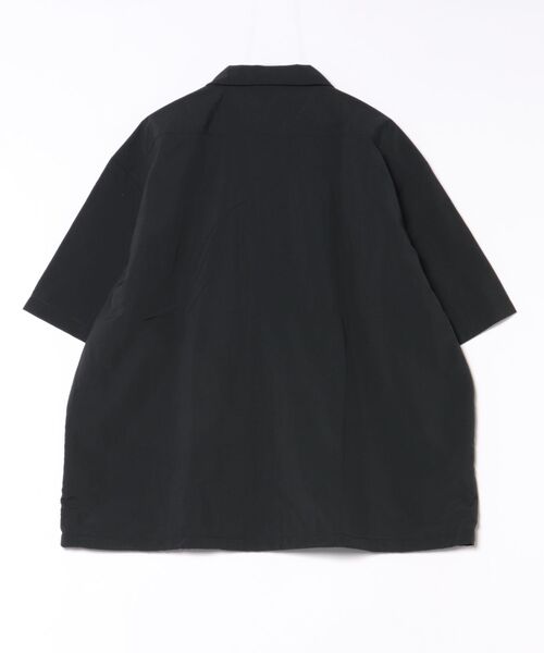 Dickies(ディッキーズ)の「【DICKIES/ディッキーズ】【ベタつかない清涼素材】ディッキーズ ナイロンワークシャツ 綿のような肌触り 軽量・速乾 夏の羽織り 1574ベース(シャツ/ブラウス・メンズ・ブラック/ダークベージュ・MEDIUM/LARGE/X-LARGE)」の3枚目の写真