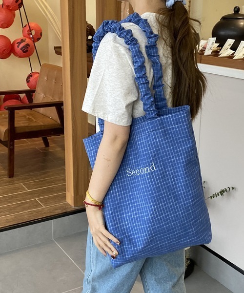 Teem Store(チームストア)の「【大容量/A4対応】チェック柄ギャザーハンドルトートバッグ(トートバッグ・レディース・イエロー/ブルー/ホワイト・F)」の9枚目の写真