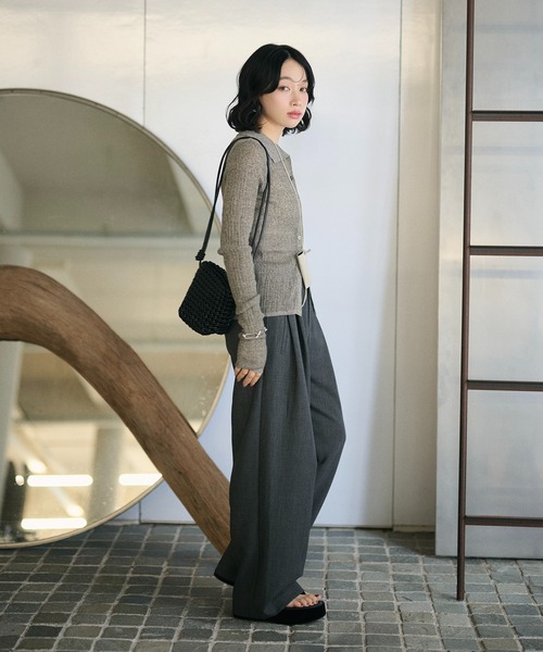 LAULEN(ローレン)の「random rib collar knit pullover /ランダムリブ襟付きニットプルオーバー(カーディガン/ボレロ・レディース・ホワイト/グレー/ブラック・FREE)」の12枚目の写真