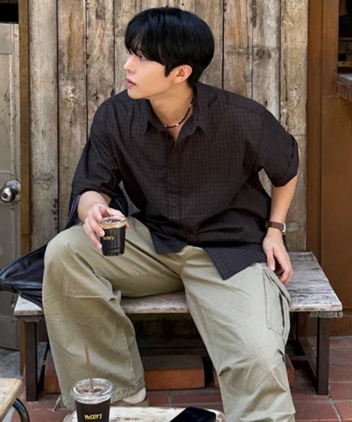NOWLE(ノウル)の「【NOWLE】ルーズシルエット オンブレチェック 半袖シャツ / ヴィンテージライク ミニチェック(シャツ/ブラウス・メンズ・ダークブラウン・LARGE/MEDIUM)」の5枚目の写真