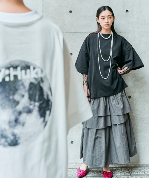 W:Huku(フーク)の「コスモ バック プリント ビッグ Tシャツ(Tシャツ/カットソー・レディース・ブラック/オフホワイト・FREE)」の16枚目の写真