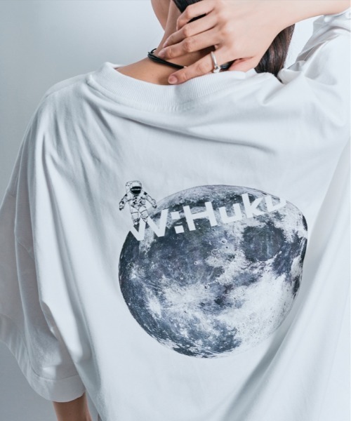 W:Huku(フーク)の「コスモ バック プリント ビッグ Tシャツ(Tシャツ/カットソー・レディース・ブラック/オフホワイト・FREE)」の17枚目の写真