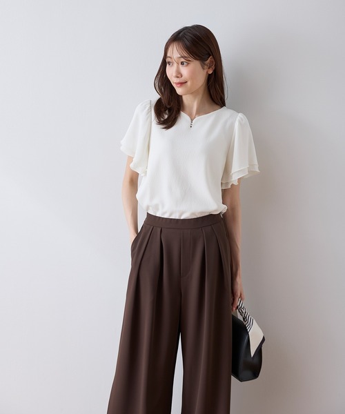Honeys(ハニーズ)の「パール付トップス(Tシャツ/カットソー・レディース・レッド/サックスブルー/アイボリー/ブラック・3L/L/LL/M/S)」の7枚目の写真