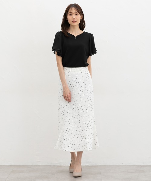 Honeys(ハニーズ)の「パール付トップス(Tシャツ/カットソー・レディース・レッド/サックスブルー/アイボリー/ブラック・3L/L/LL/M/S)」の10枚目の写真