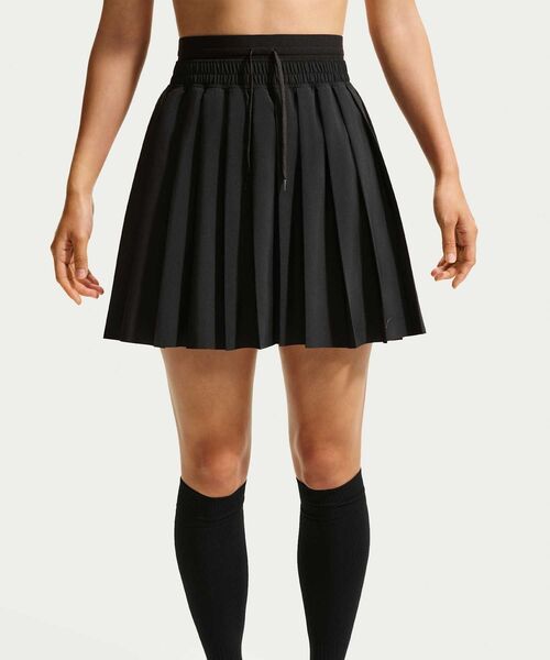 NIKE(ナイキ)の「ナイキ スポーツウェア ウィメンズ ミッドライズ プリーツ スカート / Nike Sportswear Women's Mid-Rise Pleated Skirt IF0590-010 Black(スカート・レディース・ブラック・XS/S/M/XL/L)」の2枚目の写真
