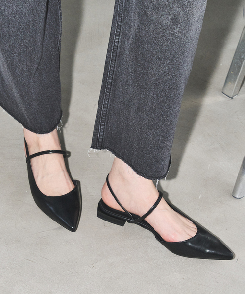 FLAT(フラット)の「《追加/WEB+一部店舗限定》GRISEポインテッドストラップスリングバック(その他シューズ・レディース・シルバー/ブラック系その他・25.5cm/25cm/22.5cm/22cm/24cm/24.5cm/23.5cm/23cm)」の20枚目の写真