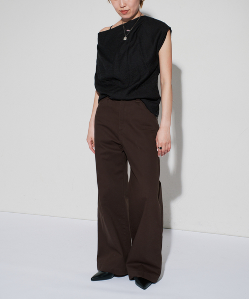 FLAT(フラット)の「《追加/WEB+一部店舗限定》GRISEポインテッドストラップスリングバック(その他シューズ・レディース・シルバー/ブラック系その他・25.5cm/25cm/22.5cm/22cm/24cm/24.5cm/23.5cm/23cm)」の8枚目の写真