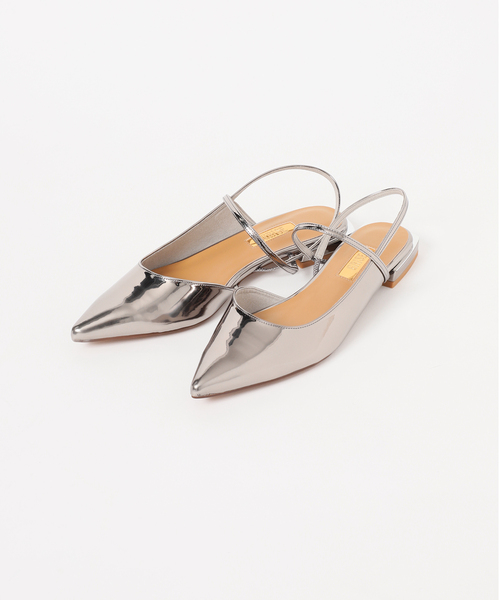 FLAT(フラット)の「《追加/WEB+一部店舗限定》GRISEポインテッドストラップスリングバック(その他シューズ・レディース・シルバー/ブラック系その他・25.5cm/25cm/22.5cm/22cm/24cm/24.5cm/23.5cm/23cm)」の4枚目の写真