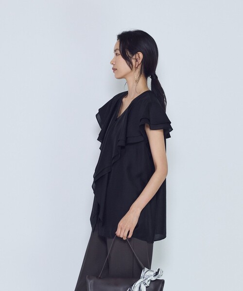1er Arrondissement(プルミエアロンディスモン)の「シアーダブルラッフル ノースリーブブラウス(シャツ/ブラウス・レディース・オレンジ系その他/ブラック系その他3・38/36)」の3枚目の写真