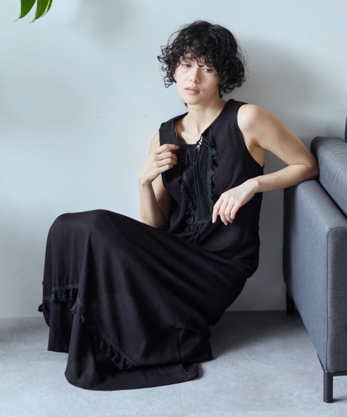 Libra Cue(リブラ キュー)の「タッセルノースリーブワンピース(ワンピース・レディース・ブラック/ホワイト・FREE)」の20枚目の写真