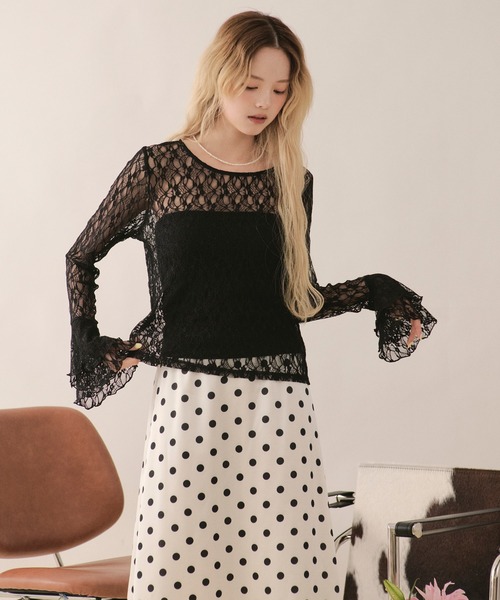 loin nuit(ロワンニュイ)の「bell sleeve lace tops / ベルスリーブレーストップス(Tシャツ/カットソー・レディース・ブラック/ホワイト系その他2/グリーン/アイボリー/ホワイト系その他・FREE)」の10枚目の写真