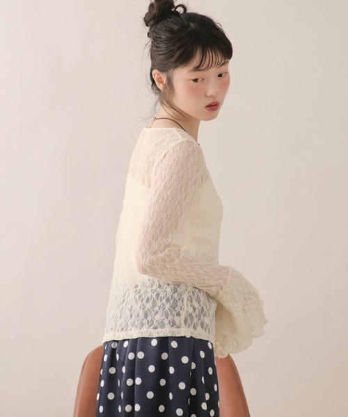 loin nuit(ロワンニュイ)の「bell sleeve lace tops / ベルスリーブレーストップス(Tシャツ/カットソー・レディース・ブラック/ホワイト系その他2/グリーン/アイボリー/ホワイト系その他・FREE)」の21枚目の写真