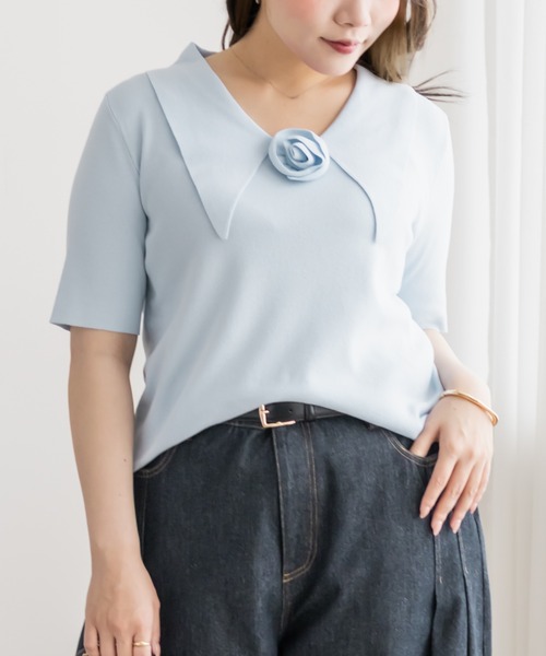 CLETTE(クレット)の「ローズモチーフ襟付きニット(ニット/セーター・レディース・ワイン/サックスブルー/ブラック・3L/LL/4L)」の1枚目の写真