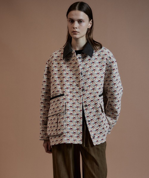 MAISON SPECIAL(メゾンスペシャル)の「【2026Autumn PRE-ORDER】Flower Jacquard Utility Jacket/フラワージャガードユーティリティジャケット(ブルゾン・レディース・アイボリー/ブラック・FREE)」の6枚目の写真