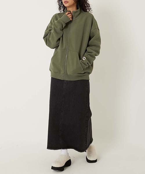 BLUE BLUE(ブルーブルー)の「SWEET PANTS /F アイコニック トラック(ブルゾン・メンズ・カーキ/ダークグレー/ブラック・M/S/L)」の15枚目の写真
