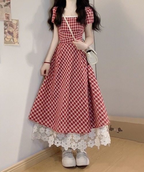 AMAJI(アマジ)の「チェック柄 ウエストマーク マキシ丈ワンピース(ワンピース・レディース・レッド・SMALL/MEDIUM/LARGE/X-LARGE)」の1枚目の写真