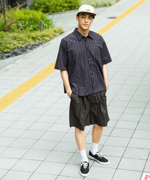 BAYFLOW(ベイフロー)の「ダークマドラスチェックシャツ(シャツ/ブラウス・メンズ・ネイビー/ブラウン・MEDIUM/LARGE)」の17枚目の写真