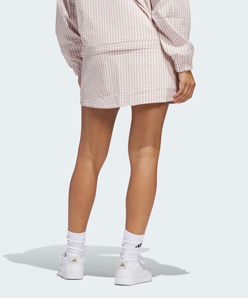 adidas(アディダス)の「ギンガムチェック プルオン スカート【adidas Golf/アディダスゴルフ】(スカート・レディース・ブラウン・SMALL/MEDIUM/LARGE/X-LARGE/XX-LARGE/X-SMALL)」の2枚目の写真