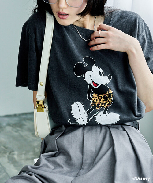 GOOD ROCK SPEED(グッドロックスピード)の「GOOD ROCK SPEED × FREAK'S STORE/グッドロックスピード 【MICKEY MOUSE】 Leopard Tシャツ/ミッキーマウス/別注 レオパード柄(Tシャツ/カットソー・レディース・チャコール/オフホワイト/ライトグレー・フリ-)」の1枚目の写真
