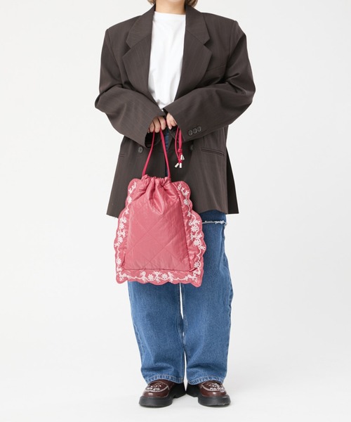 Casselini(キャセリーニ)の「Casselini(キャセリーニ)レースモチーフ2WAYバッグ(トートバッグ・レディース・ブラック/レッド/オフホワイト・FREE)」の5枚目の写真