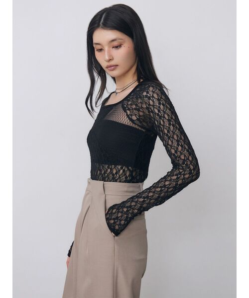 MURUA(ムルーア)の「パッチワークレーストップス(Tシャツ/カットソー・レディース・ブラック/ホワイト・FREE)」の4枚目の写真