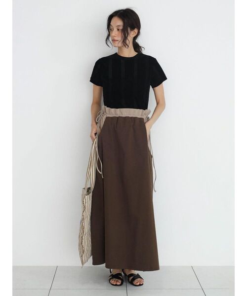 FIKA.（フィーカ）の「Flocky HS Tee（Tシャツ/カットソー・レディース・ブラック/ベージュ/ワインレッド・FREE）」の11枚目の写真