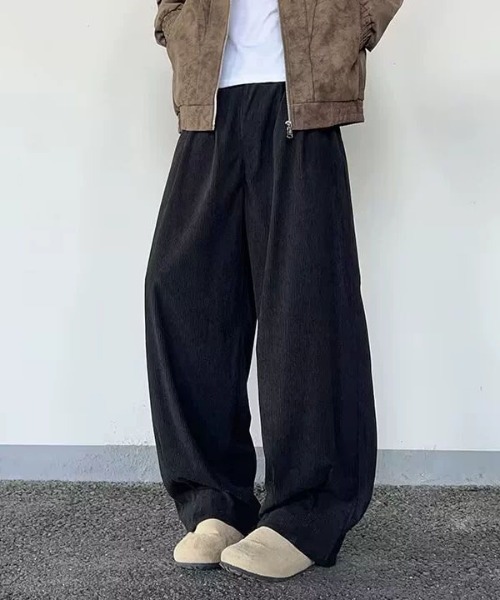 DOUBLE STEAL(ダブルスティール)の「DSコーデュロイタックバルーンパンツ(その他パンツ・メンズ・ベージュ/ブラウン/ブラック/オフホワイト・LARGE/X-LARGE/MEDIUM)」の5枚目の写真