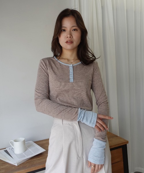 CORNERS(コーナーズ)の「メランジリブヘンリーネックバイカラートップス(Tシャツ/カットソー・レディース・ベージュ系その他/ブラウン/ブラック・M)」の10枚目の写真
