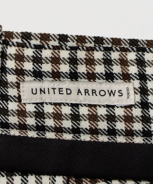 UNITED ARROWS(ユナイテッドアローズ)の「モダンチェック ノープリーツ ワイドストレート パンツ(スラックス・メンズ・ブラック・S/XL/L)」の17枚目の写真