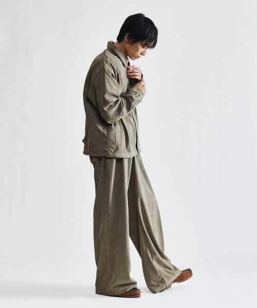 FREAK'S STORE(フリークスストア)の「限定展開 コーデュロイ トラッカージャケット セットアップ / 1st / ブルゾン / ドローコード(ブルゾン・メンズ・ブラウン/チャコールグレー/ベージュ/ブラック・SMALL/MEDIUM/LARGE)」の8枚目の写真