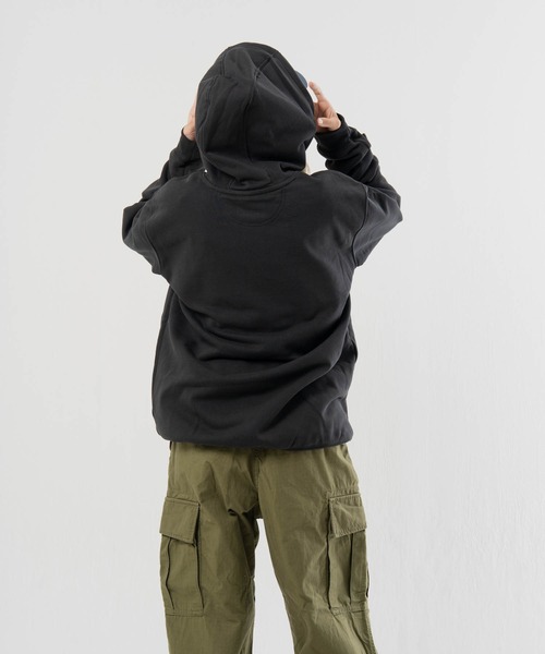 Carhartt（カーハート）の「CARHARTT- PULLOVER SWEATSHIRT（パーカー・メンズ・グレー/ブラック・M/XL/L）」の9枚目の写真