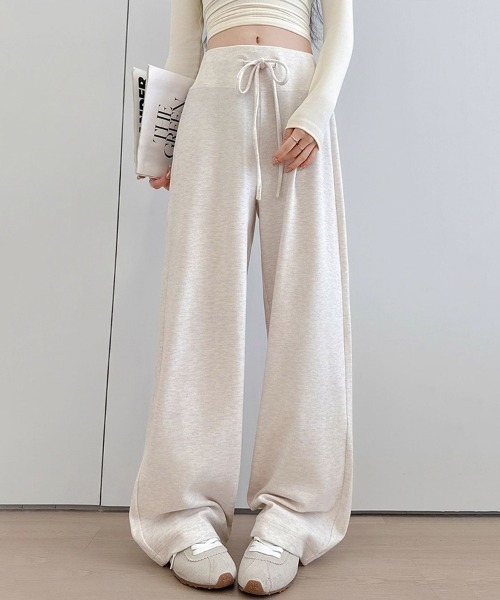ONEP STAR(ワンピスター)の「イージースウェットパンツ(スウェットパンツ・レディース・ブラック/ダークグレー/ライトグレー/オートミール・X-LARGE/LARGE/MEDIUM)」の5枚目の写真