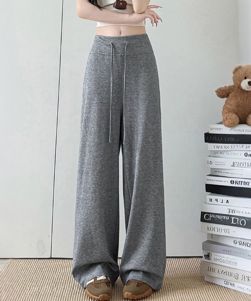 ONEP STAR(ワンピスター)の「イージースウェットパンツ(スウェットパンツ・レディース・ブラック/ダークグレー/ライトグレー/オートミール・X-LARGE/LARGE/MEDIUM)」の10枚目の写真