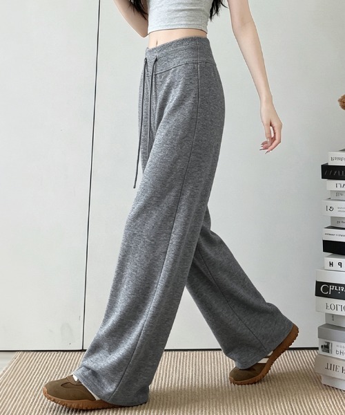 ONEP STAR(ワンピスター)の「イージースウェットパンツ(スウェットパンツ・レディース・ブラック/ダークグレー/ライトグレー/オートミール・X-LARGE/LARGE/MEDIUM)」の11枚目の写真