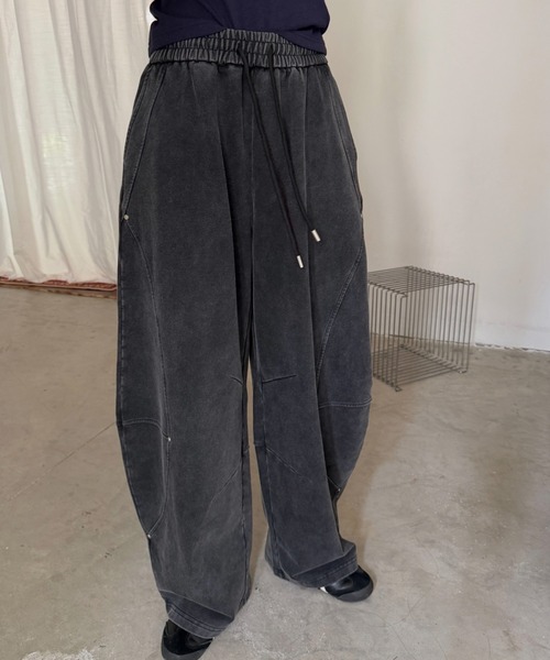 CHUN CHUN NOTES(チュンチュンノーツ)の「26AW/ヴィンテージ加工カーブシルエットスウェットパンツ(スウェットパンツ・レディース・グレー・M)」の3枚目の写真