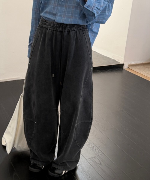 CHUN CHUN NOTES(チュンチュンノーツ)の「26AW/ヴィンテージ加工カーブシルエットスウェットパンツ(スウェットパンツ・レディース・グレー・M)」の7枚目の写真