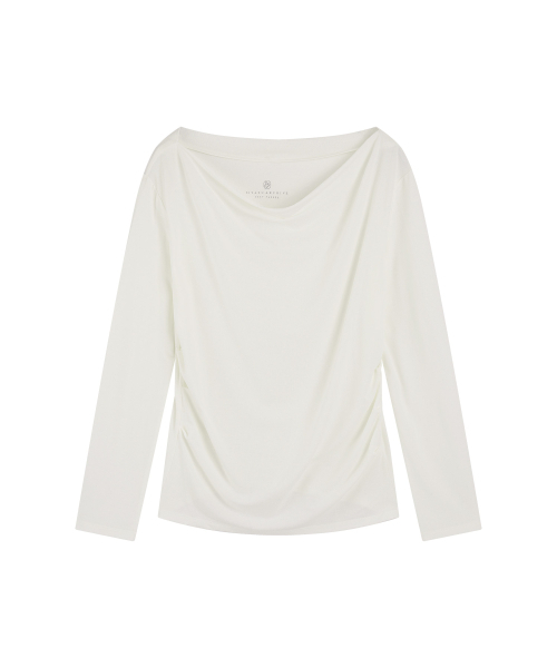 SIYAZU(シヤジュ)の「SITP5307 カウルネック 長袖 Tシャツ_Ivory(Tシャツ/カットソー・レディース・アイボリー・FREE)」の4枚目の写真