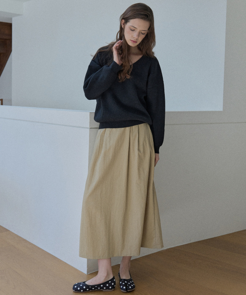 AVANT-G(アバン)の「Waistband Volume Maxi Skirt - BEIGE(スカート・レディース・その他・FREE)」の3枚目の写真