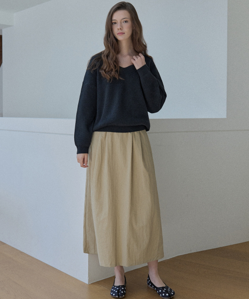 AVANT-G(アバン)の「Waistband Volume Maxi Skirt - BEIGE(スカート・レディース・その他・FREE)」の6枚目の写真