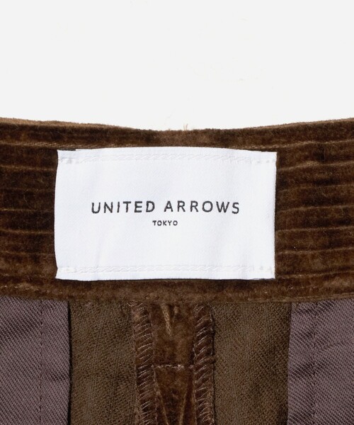 UNITED ARROWS(ユナイテッドアローズ)の「コーデュロイ ワイドパンツ(その他パンツ・レディース・ダークブラウン/ナチュラル・38/36)」の15枚目の写真