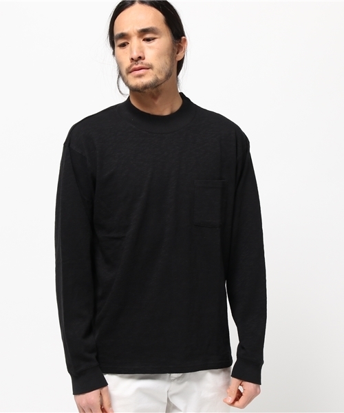 WHO'S WHO gallery（フーズフーギャラリー）の「フルーツモックネック（スウェット・メンズ・ホワイト/ブラック/グレー・LARGE/MEDIUM）」の2枚目の写真