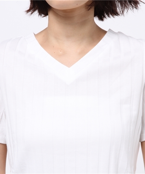 WEGO（ウィゴー）の「WEGO/ワイドリブVネックTシャツ（Tシャツ/カットソー・レディース・イエロー/ブラック/パープル/ホワイト・FREE）」の9枚目の写真