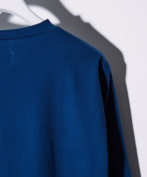 STUDIOUS(ステュディオス)の「【ZOZO限定】STUDIOUS シルキータッチVネックロンT - made in japan - (Tシャツ/カットソー・メンズ・ブルー/ホワイト/ブラック/ワイン/イエロー・3/2/1)」の17枚目の写真