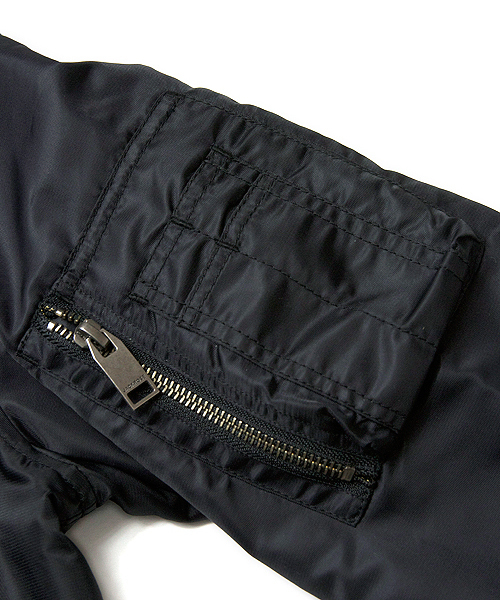 JACKROSE（ジャックローズ）の「フード付きリバーシブルMA-1 （MA-1・メンズ・カーキ/ブラック・L/XL/M）」の12枚目の写真
