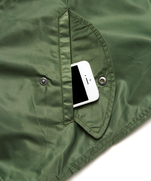 JACKROSE（ジャックローズ）の「フード付きリバーシブルMA-1 （MA-1・メンズ・カーキ/ブラック・L/XL/M）」の20枚目の写真