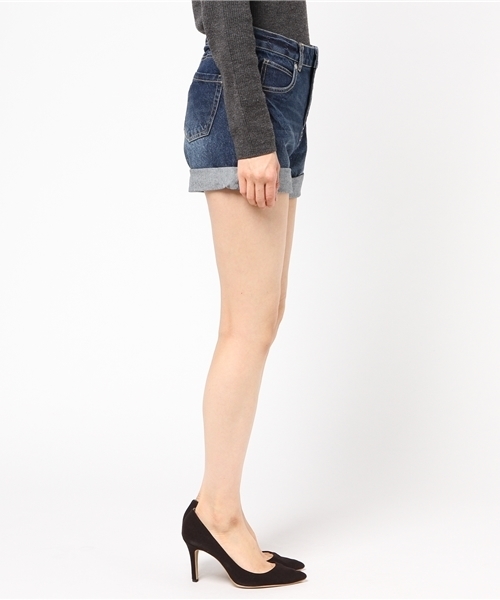 Honeys（ハニーズ）の「デニムショートパンツ（デニムパンツ・レディース・ライトインディゴブルー/インディゴブルー/ブルー・M/L/S）」の5枚目の写真